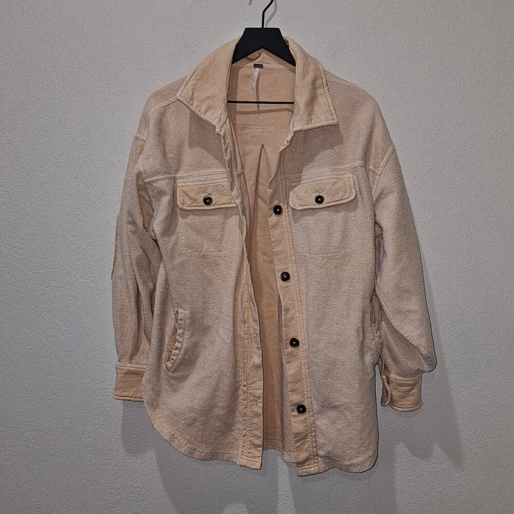 Free People Ruby Shacket jacket in the 'sweetheart sunrise' - Picture 4 of 10